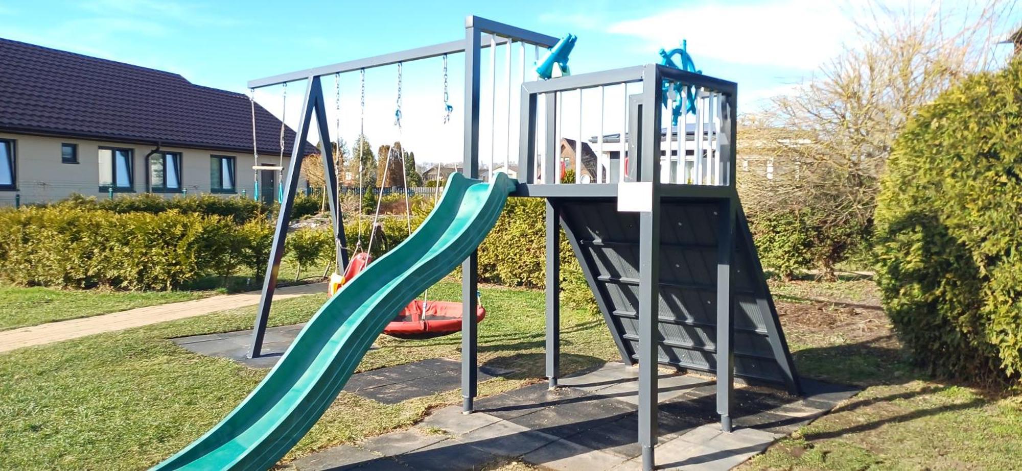 Family Garden House With Free Private Parking & Playground Βίλα Ρίγα Εξωτερικό φωτογραφία